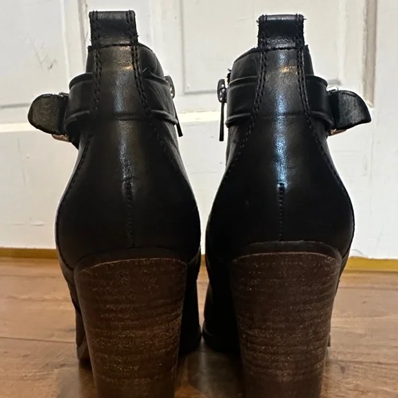 Coach Womens Hewes Safari Leather Almond Toe Ankle buckle black Booties 7 - Picture 7 of 9